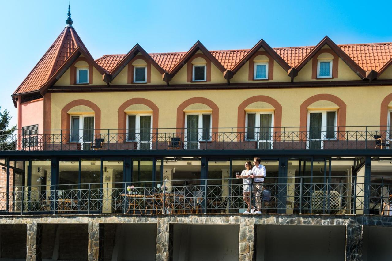Hotel Nad Pisa Pisz Exterior foto
